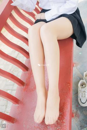 又黄又爽又色的视频免费_老公说她想尝试多人怎么回复她呢