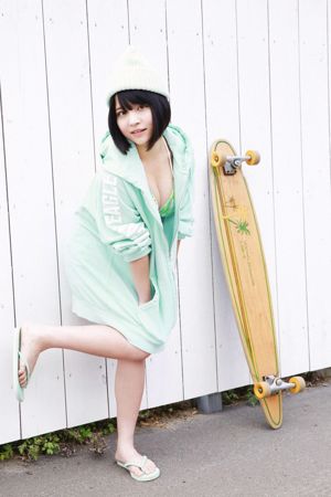 老头舌头伸进小莹内裤里亲视频在线观看_老头舌头伸进小莹内裤里亲视频详情介绍